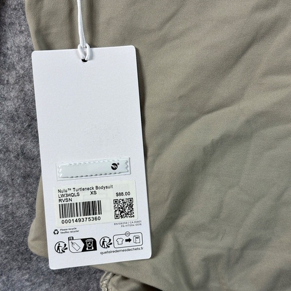 Lululemon Ultra Soft Nulu Turtleneck Bodysuit RVSN River Stone Grey Tan Size XS - Picture 10 of 10